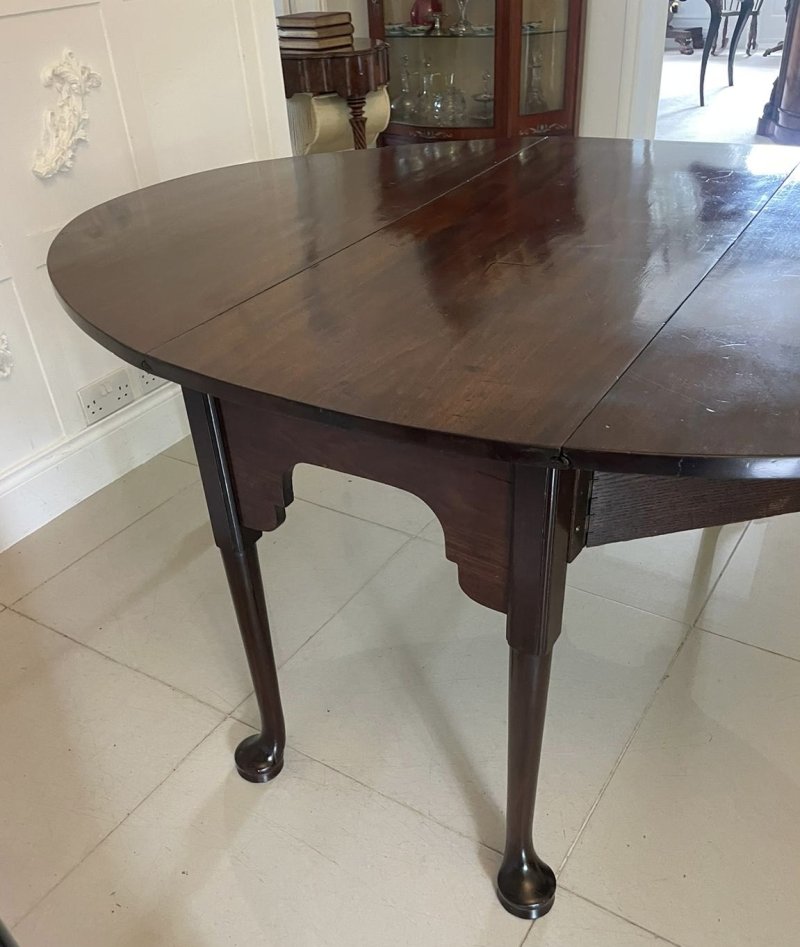 Outstanding Quality Large Unusual Antique George III Mahogany Dining Table - Image 8